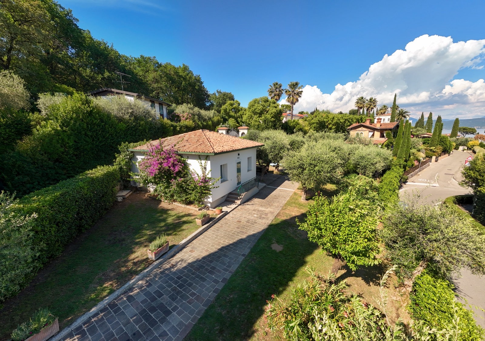 villa 01
