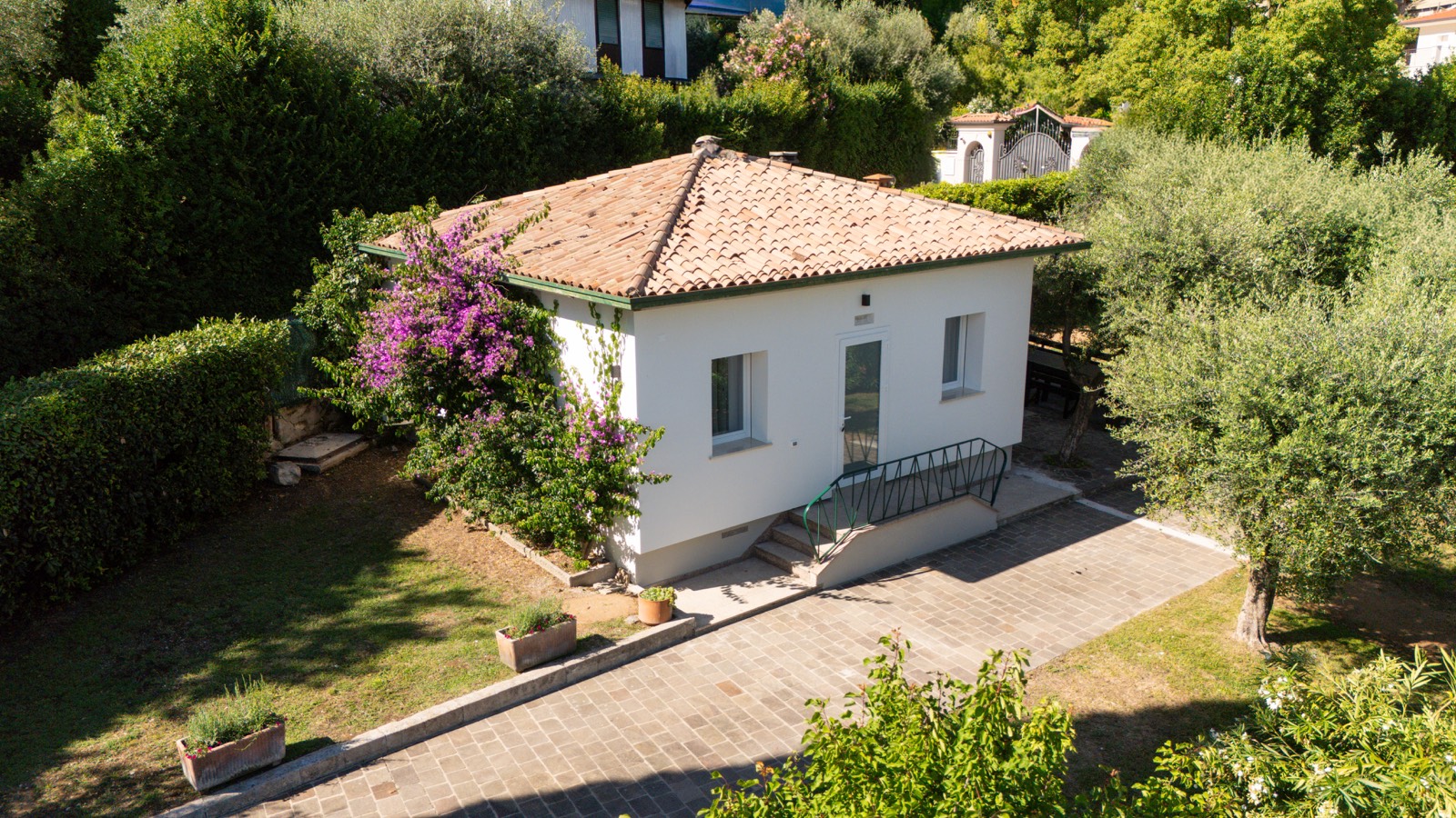 villa 05